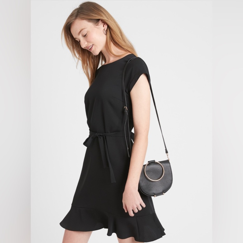 Banana Republic Classic Black Dress Flounce Hem Fit and Flare NWT *no tie*